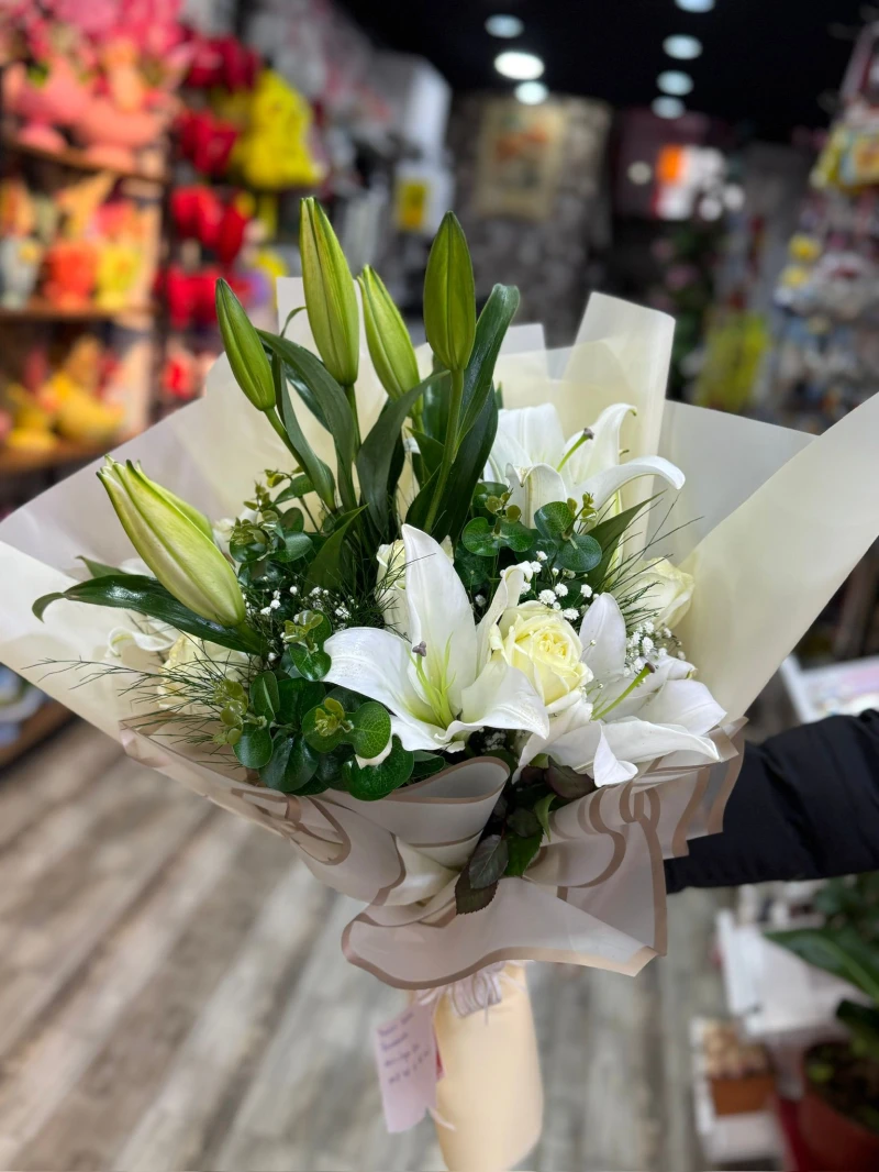 LİLYUM BUKETİ