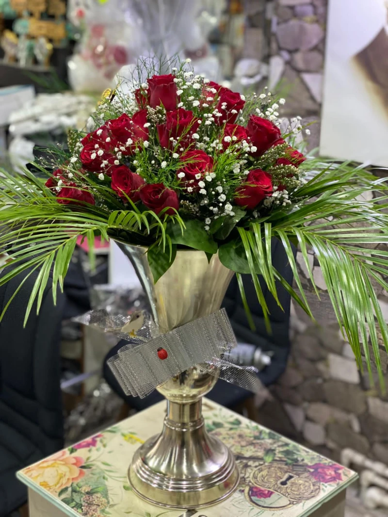 VAZODA TASARIM GÜLLER